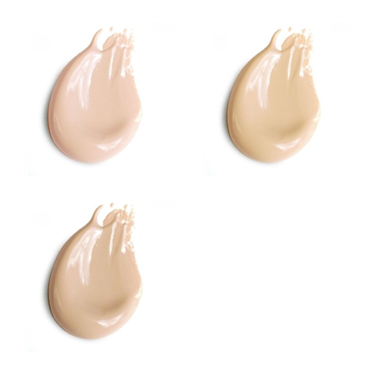 PAESE NANOREVIT Korektor rozświetlający 01 LIGHT BEIGE, 8,5ml